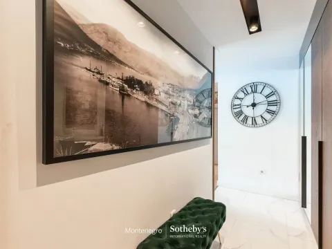 Sale, two bedroom apartment, 85m², Dobrota, Kotor - image 15