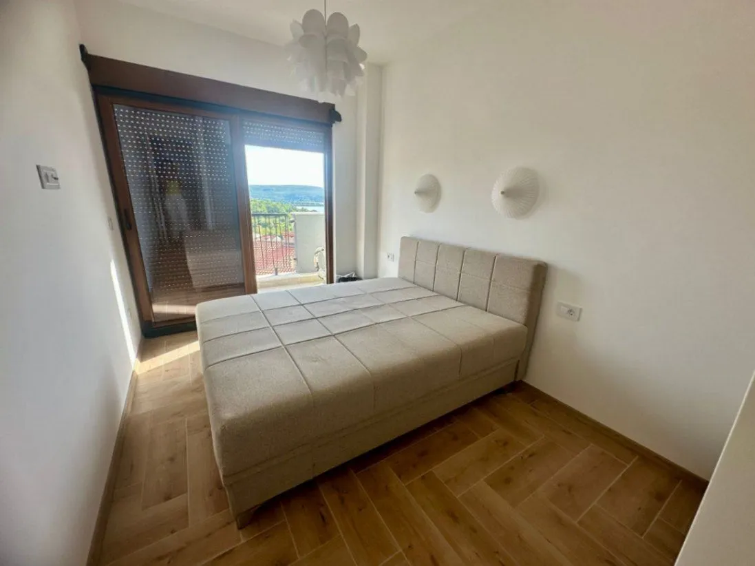 Rent, one bedroom apartment, 45m², Kava, Tivat