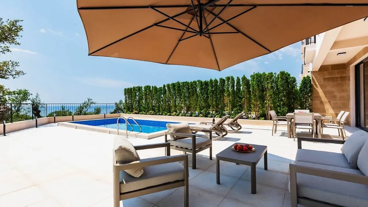 Sale, house, 223m², Reževići, Budva