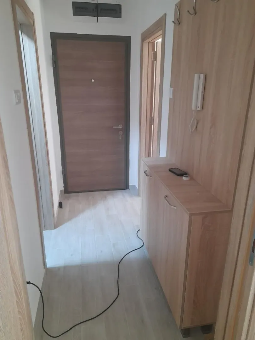 Izdavanje, jednosoban stan, 44m², Ljubović, Podgorica