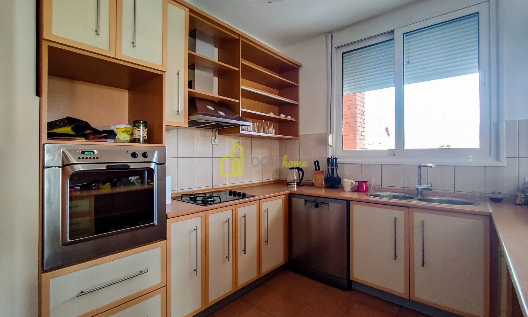Rent, house, 458m², Rogami, Podgorica