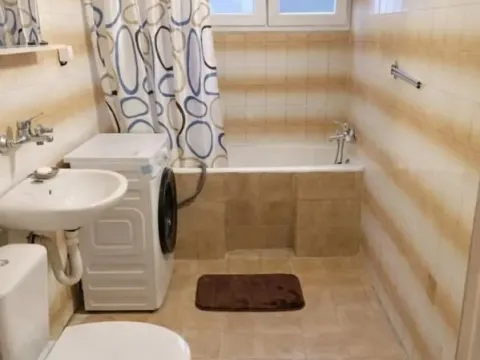 Prodaja, dvosoban stan, 53m², Kalimanj, Tivat - image 6