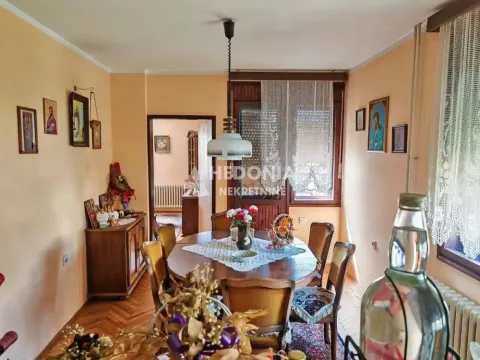 Sale, house, 317m², Sremčica, Beograd - image 8
