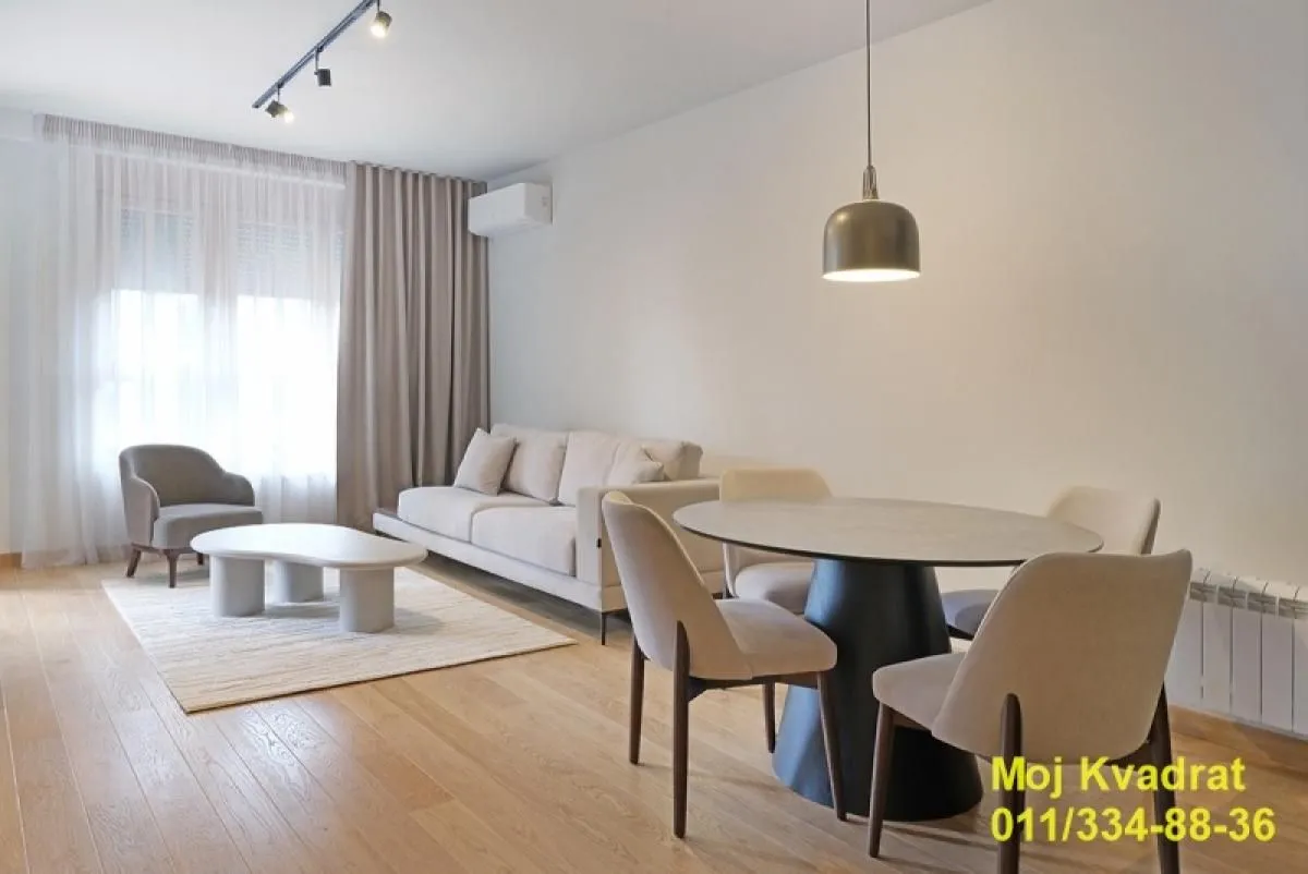 Prodaja, dvosoban stan, 57m², Novi Beograd Blok 65, Novi Beograd Sve Podlokacije