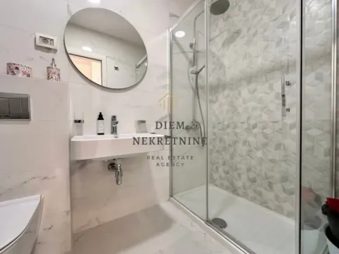 Izdavanje, jednosoban stan, 48m², Central Point, Podgorica - image 9