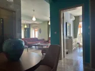 Prodaja, petosoban stan, 200m2, Sveti Stefan, Budva