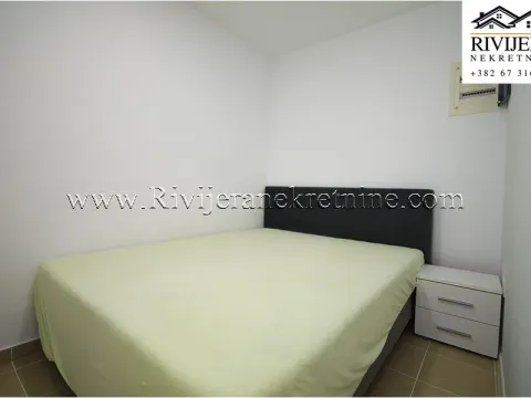 Sale, one bedroom apartment, 48m², Bečići, Budva - image 5