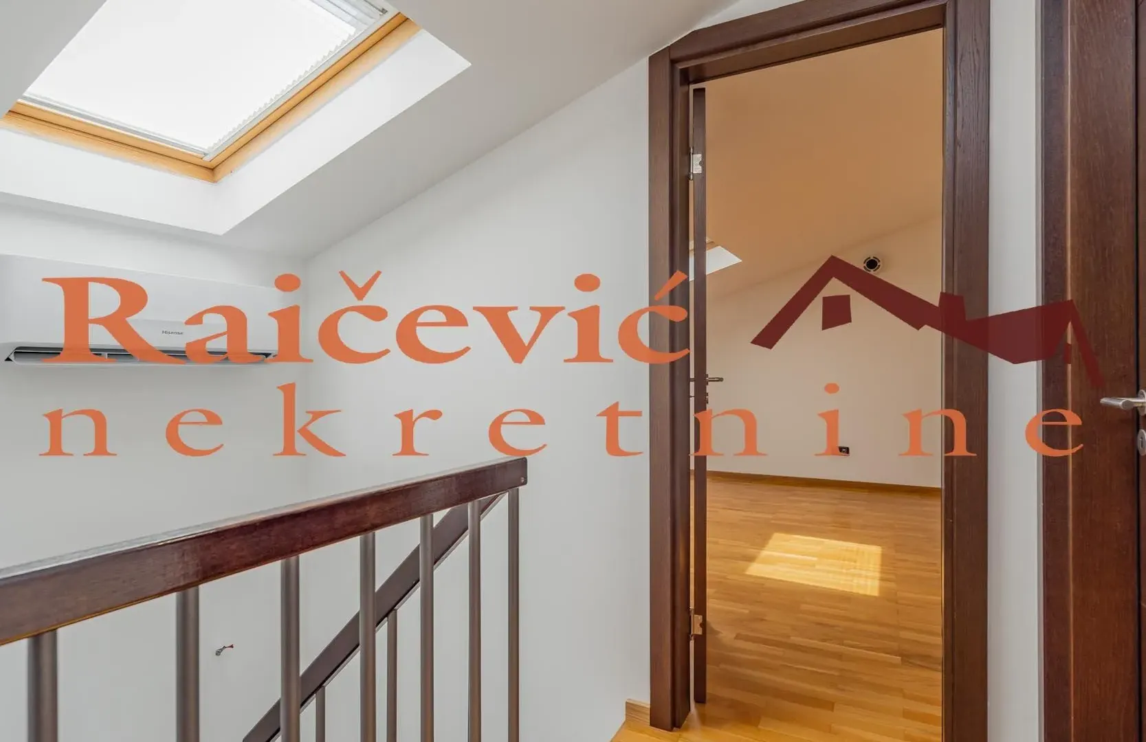 Prodaja, četvorosoban stan, 132m², Voždovac Sve Podlokacije, Beograd