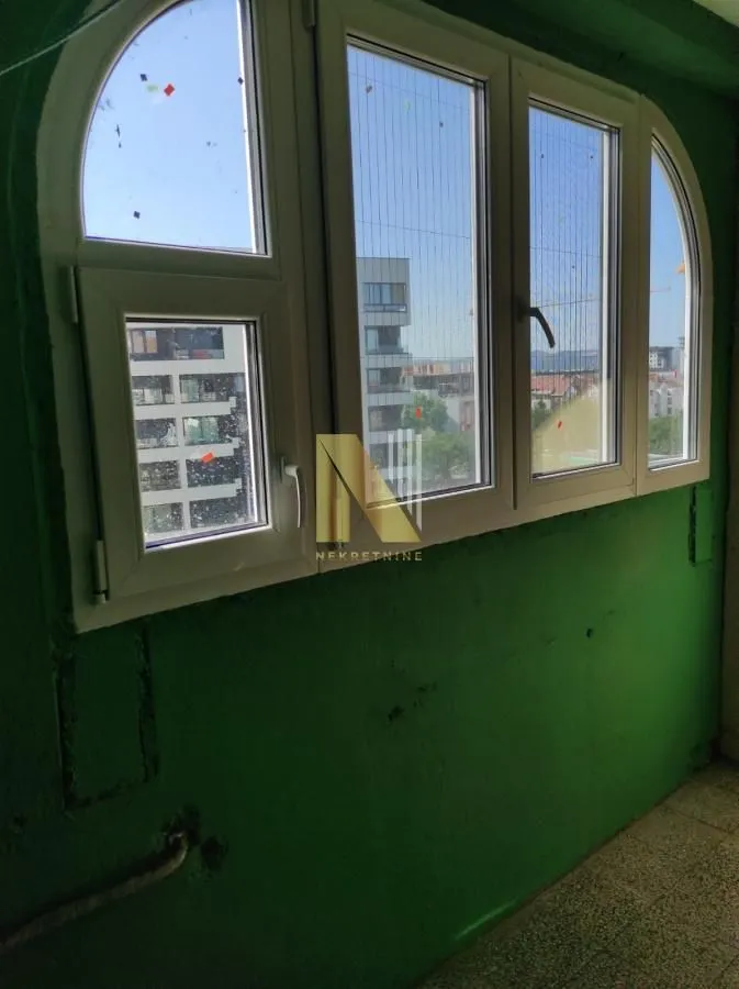 Izdavanje, dvosoban stan, 45m², Detelinara, Novi Sad Sve Podlokacije