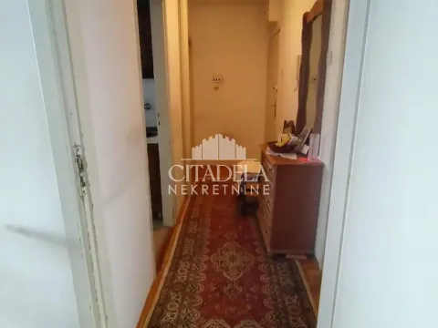 Sale, one bedroom apartment, 38m², Konjarnik, Voždovac Sve Podlokacije - image 3