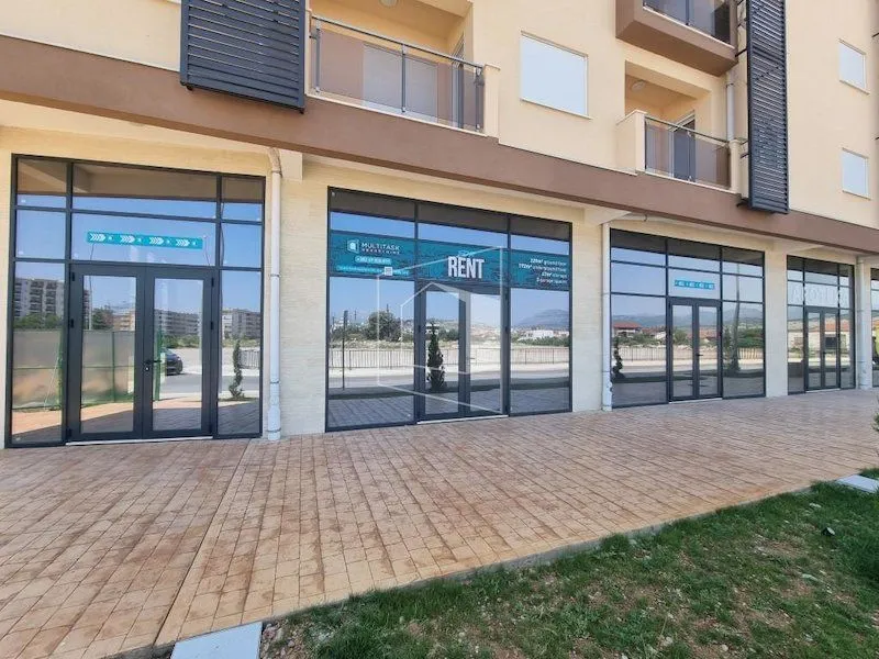 Rent, office space, 309m², New City, Podgorica