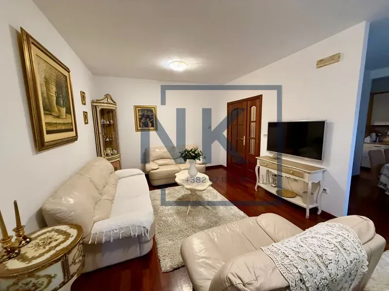 Rent, three bedroom apartment, 100m², Gorica C, Podgorica