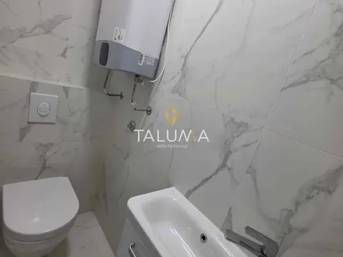 Izdavanje, trosoban stan, 130m², Dalmatinska ulica, Podgorica - image 6