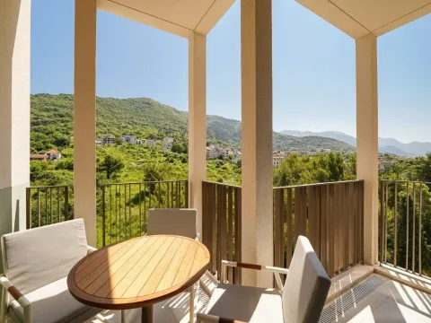 Sale, two bedroom apartment, 91m², Porto Montenegro, Tivat - image 14