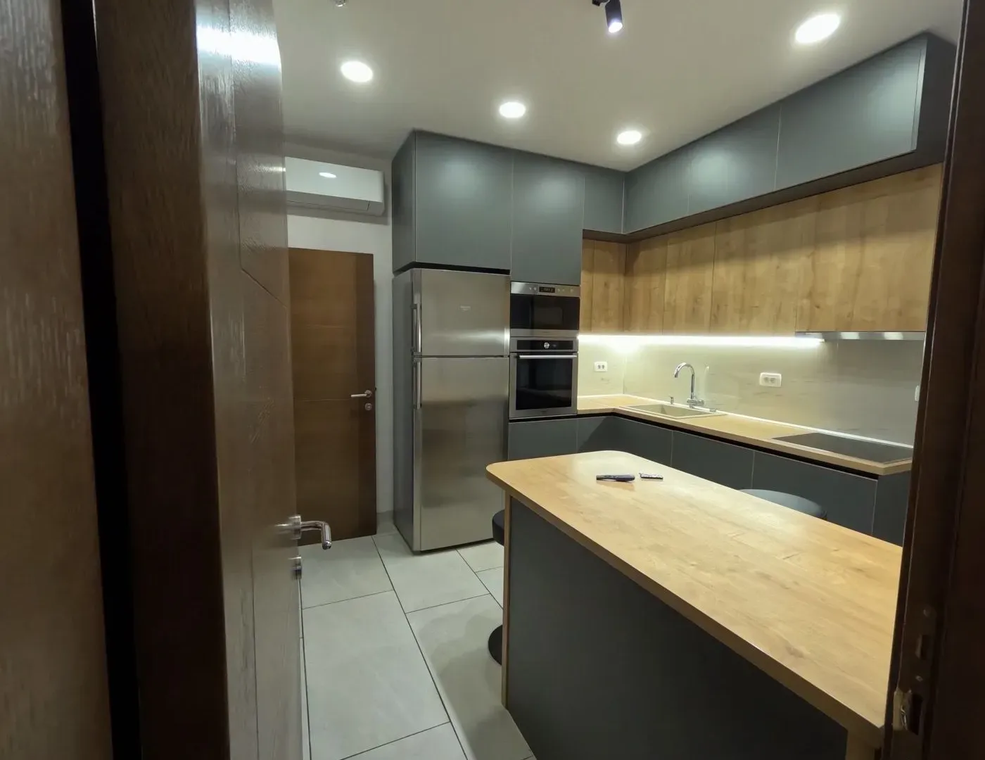 Rent, house, 160m², Dalmatinska ulica, Podgorica