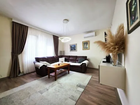 Rent, apartment, 62m², Preko Morače, Podgorica - image 2