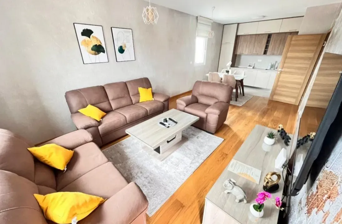 Prodaja, dvosoban stan, 71m², New City, Podgorica