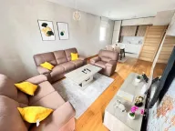 Prodaja, dvosoban stan, 71m², New City, Podgorica - image 1