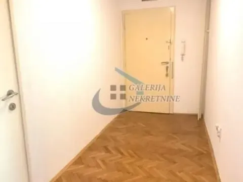Sale, one bedroom apartment, 38m², Vračar Sve Podlokacije, Beograd - image 7