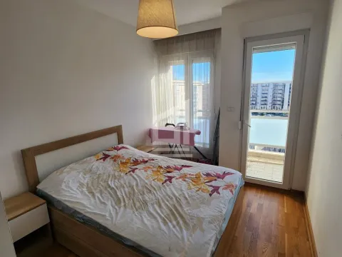 Prodaja, jednosoban stan, 43m², City Kvart, Podgorica - image 20