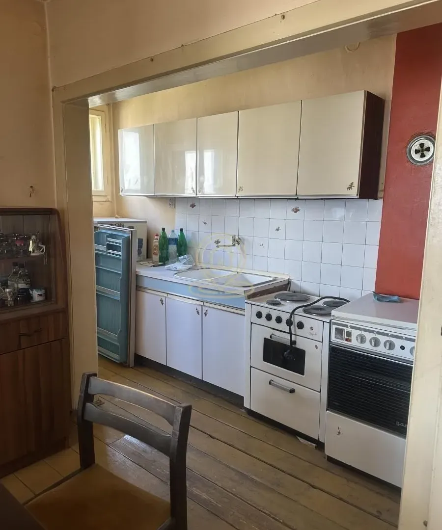 Prodaja, trosoban stan, 87m², Palilula, Niš