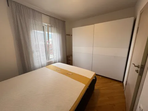 Izdavanje, jednosoban stan, 50m², Rozino, Budva - image 3