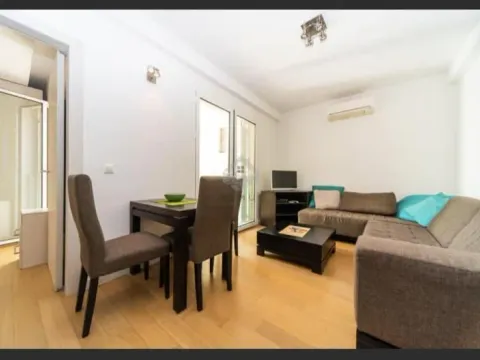 Prodaja, jednosoban stan, 32m², Budva, Crna Gora