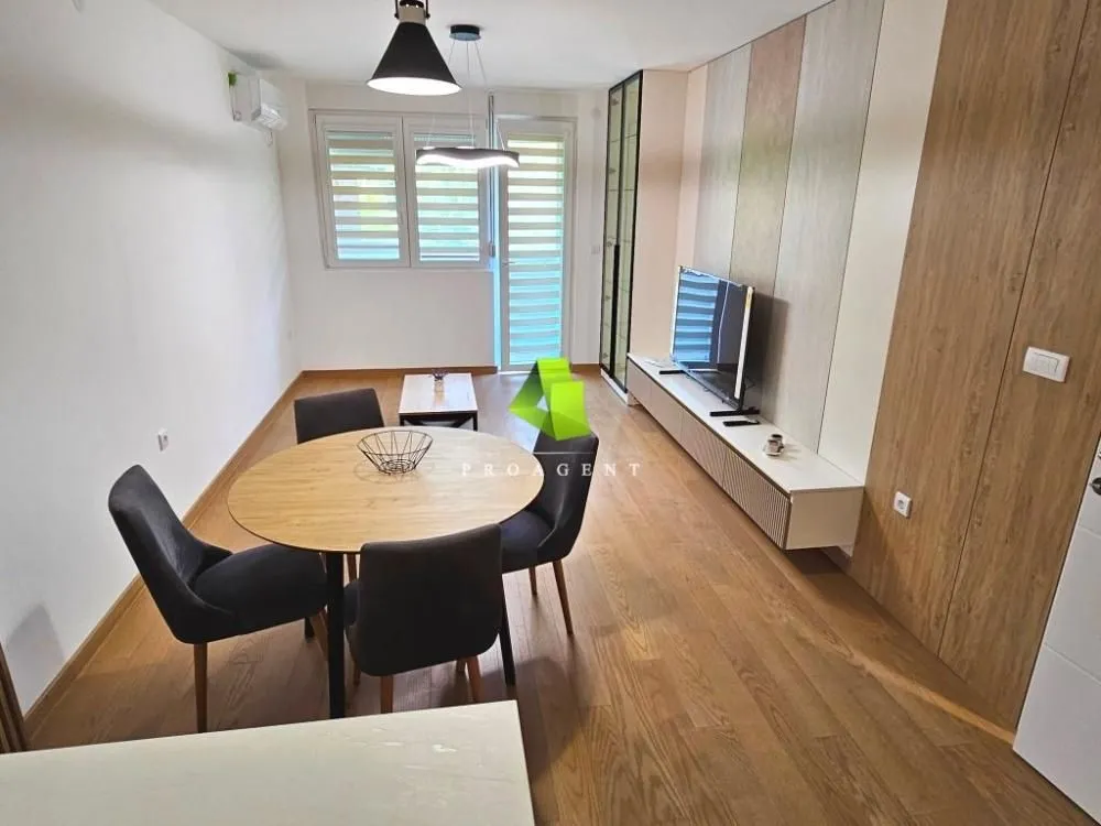 Rent, one bedroom apartment, 45m², Medijana, Niš