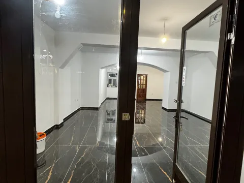 Rent, office space, 65m², Centar, Danilovgrad - image 4