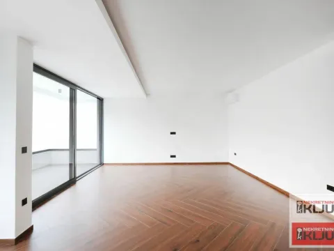 Prodaja, četvorosoban stan, 103m², Novo naselje, Novi Sad - image 6