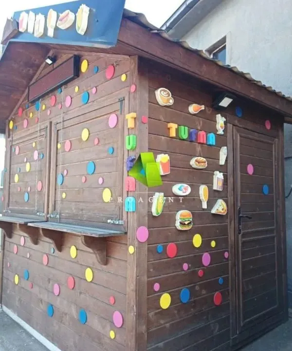 Izdavanje, poslovni prostor, 7m², Crveni Krst, Niš