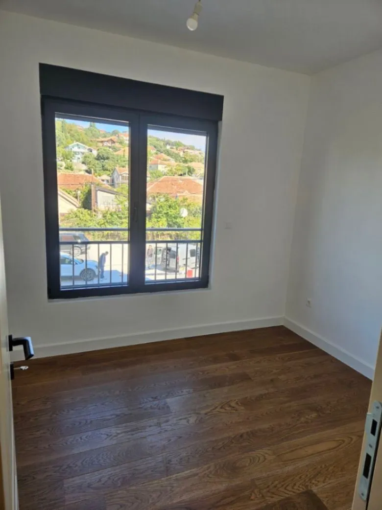 Prodaja, dvosoban stan, 79m², Dalmatinska ulica, Podgorica
