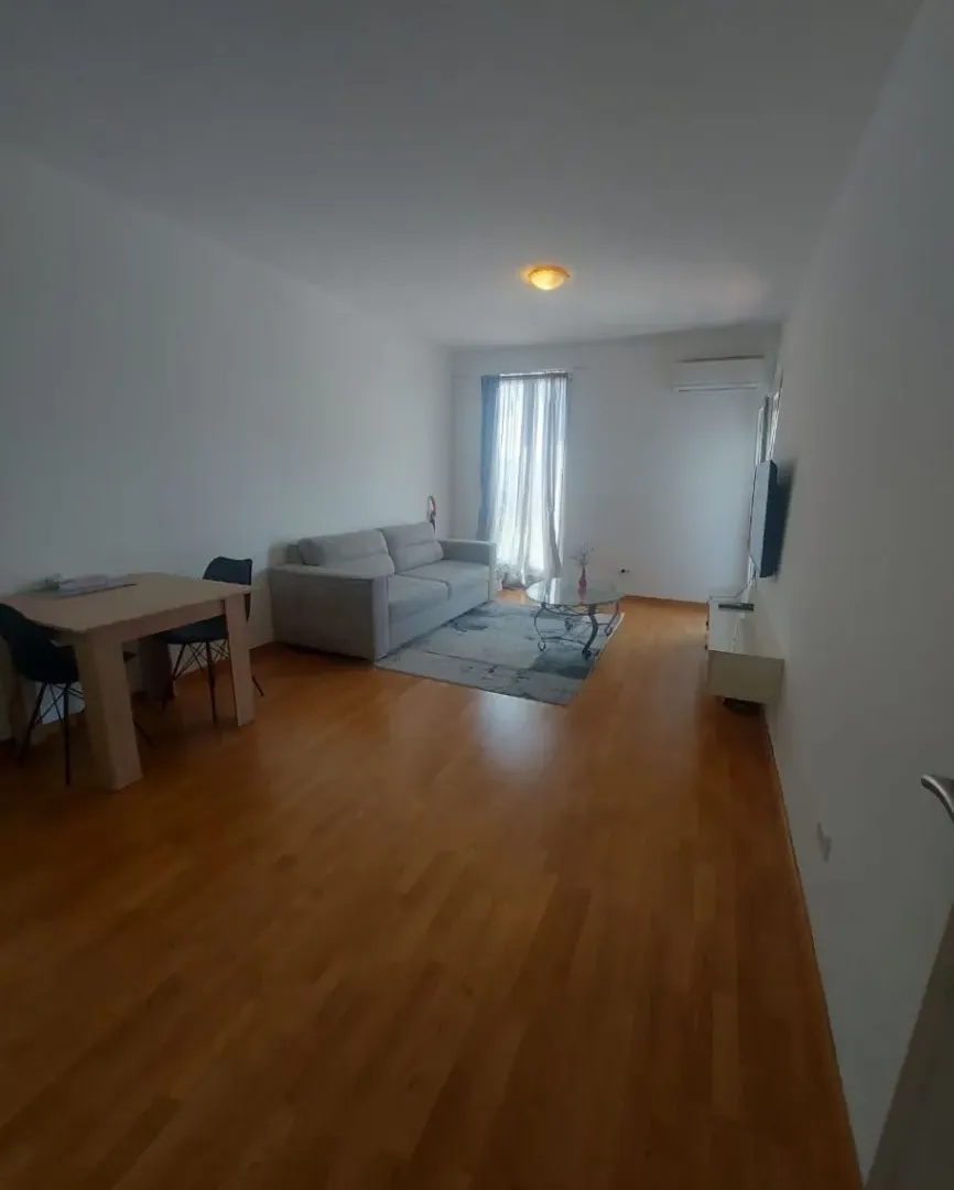 Prodaja, jednosoban stan, 48m2, Stari Aerodrom, Podgorica