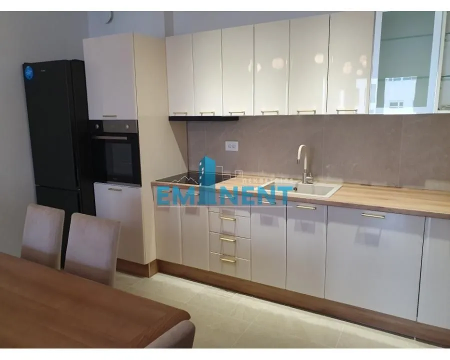 Rent, four bedroom apartment, 100m², Novi Beograd Blok 65, Novi Beograd Sve Podlokacije