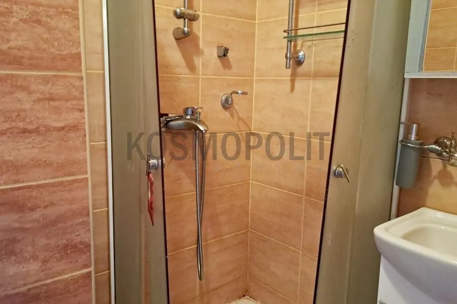Prodaja, stan, 90m², Centar Sve Podlokacije, Beograd