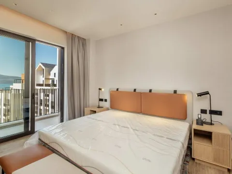 Prodaja, dvosoban stan, 86m², Porto Montenegro, Tivat - image 18