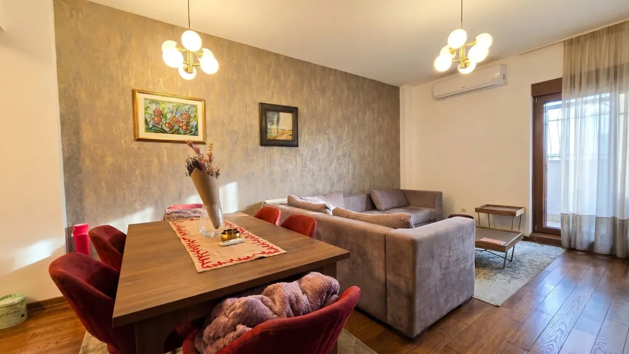 Prodaja, dvosoban stan, 89m², Podgorica, Crna Gora
