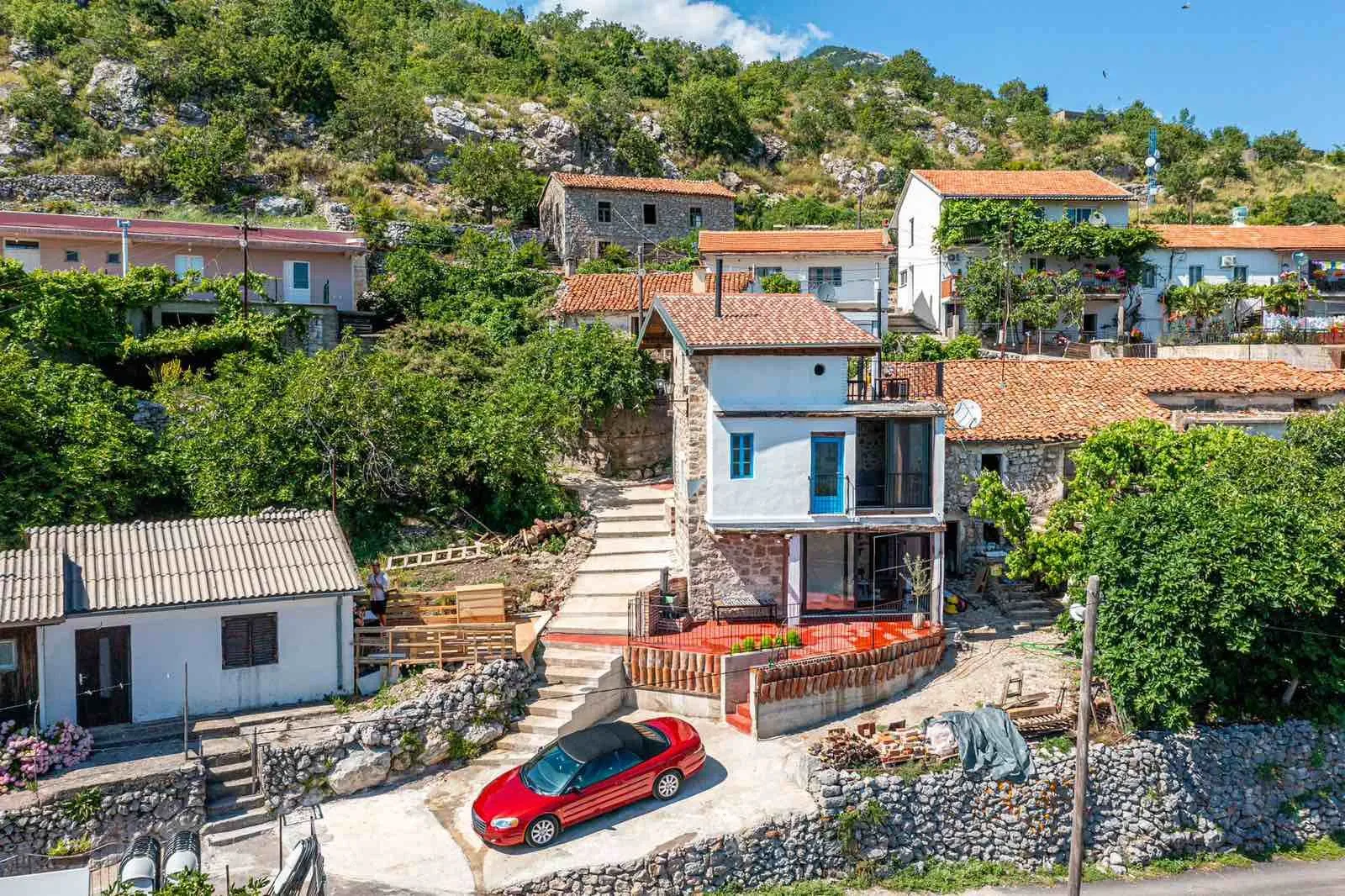 Sale, house, 240m², Bar, Crna Gora