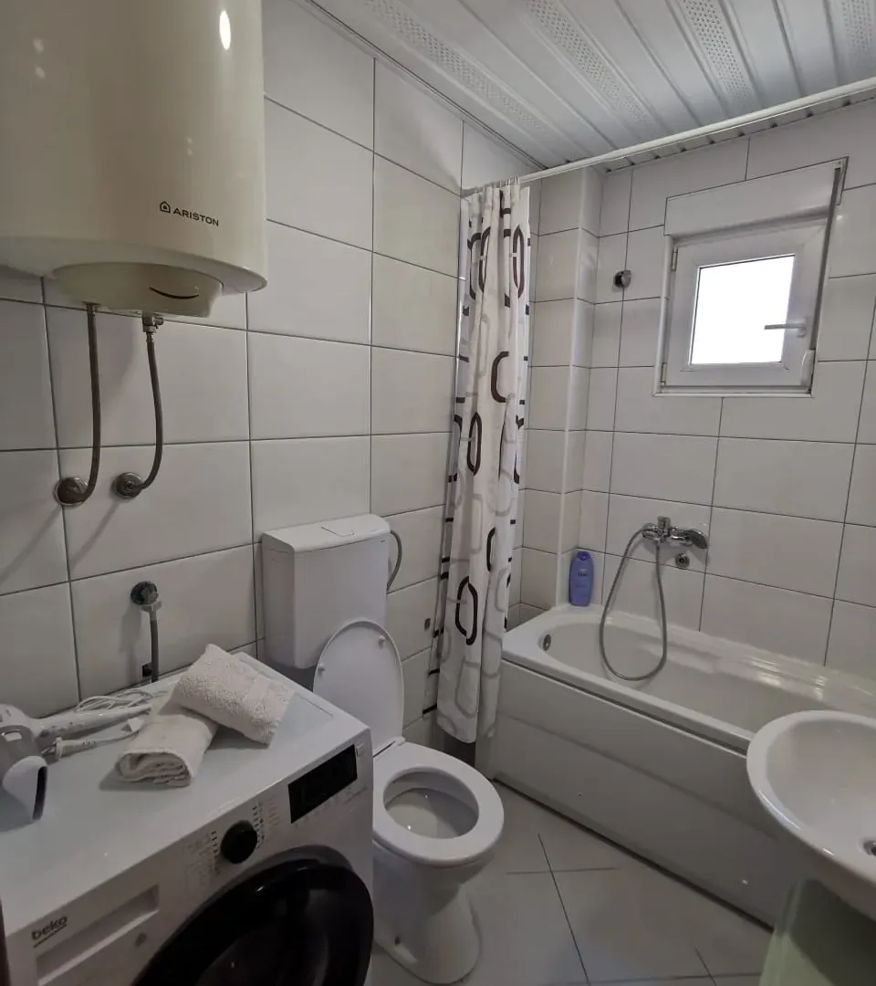 Izdavanje, jednosoban stan, 43m², Zabjelo, Podgorica