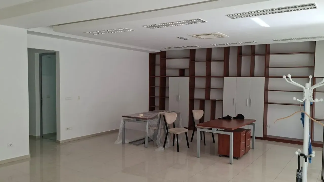 Rent, office space, 88m², Rozino, Budva