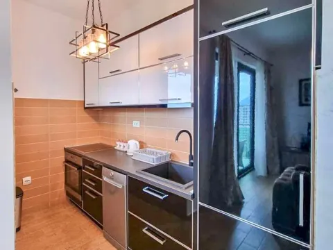 Sale, two bedroom apartment, 72m², Budva, Crna Gora - image 3