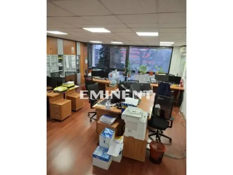 Izdavanje, poslovni prostor, 200m², Novi Beograd Blok 37, Novi Beograd Sve Podlokacije - image 3