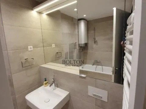 Rent, four bedroom apartment, 125m², Stari Grad, Beograd - image 9