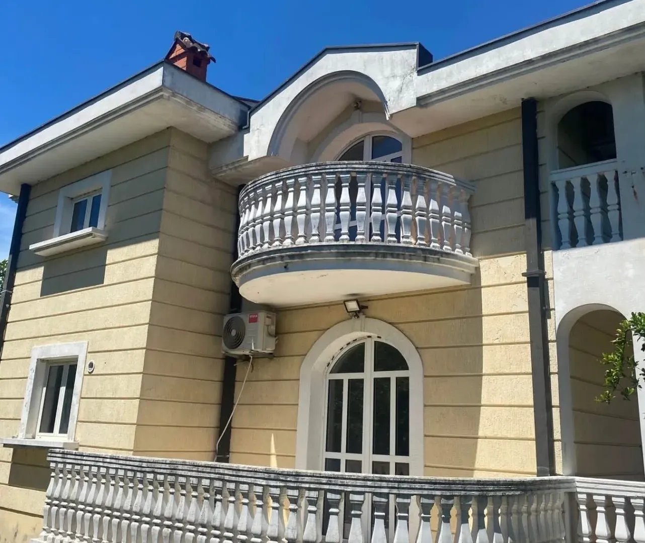 Rent, house, 223m², Zabjelo, Podgorica