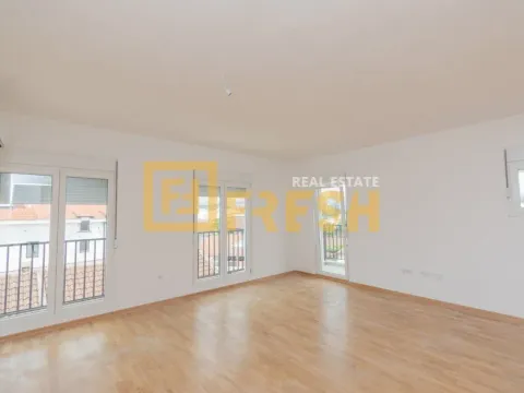 Prodaja, trosoban stan, 102m², Stara Varoš, Podgorica - image 5