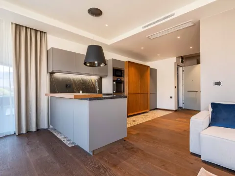 Prodaja, dvosoban stan, 95m², Budva, Crna Gora - image 10