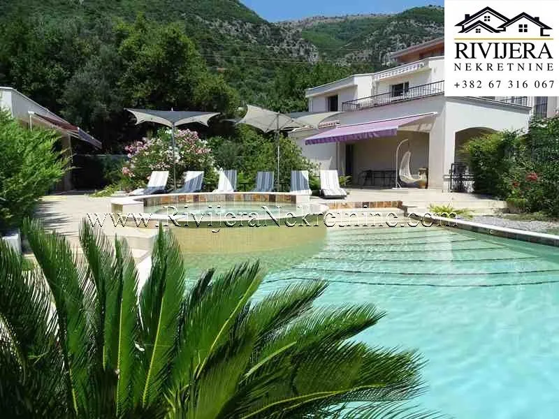 Prodaja, kuća, 390m², Mažina, Tivat