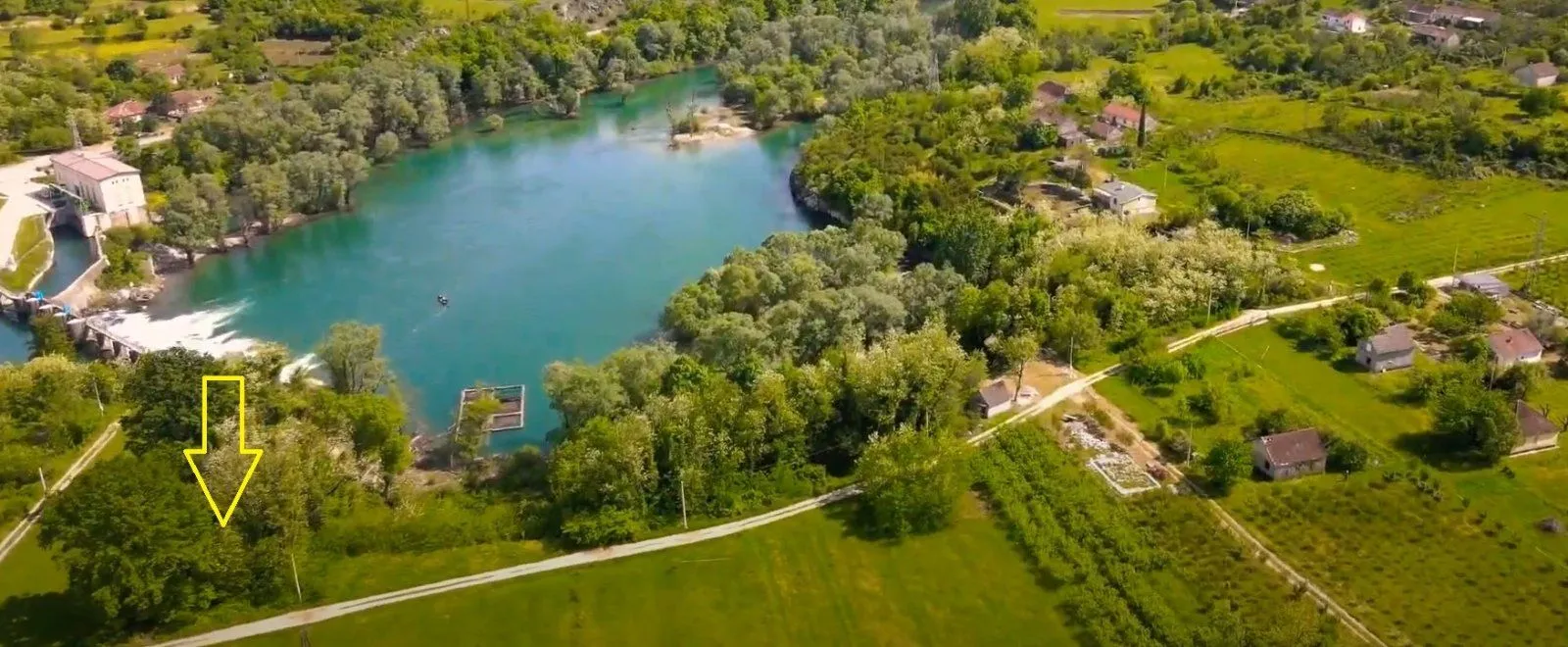 Prodaja, plac, 700m², Danilovgrad, Crna Gora