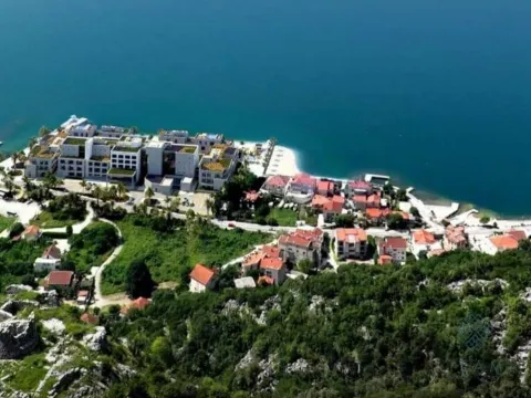 Prodaja, plac, 7900m², Risan, Kotor - image 2