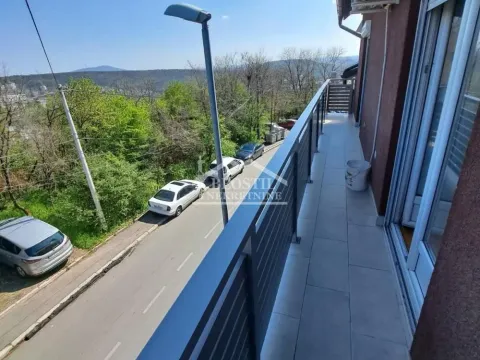 Izdavanje, trosoban stan, 82m², Skojevsko Naselje, Beograd - image 19